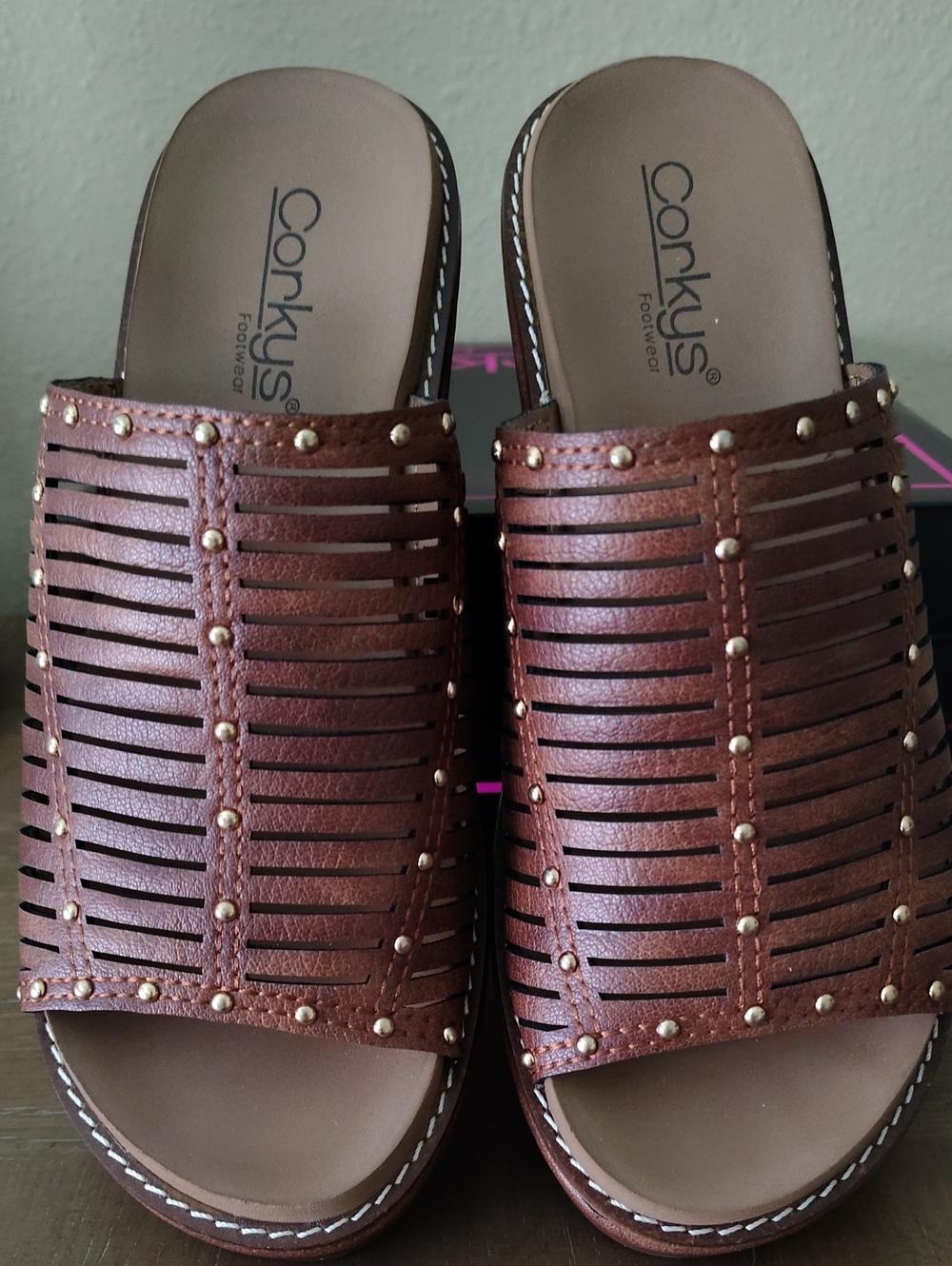 NIB Corkys Much Better Bourbon Size 7 Wedges Never Worn Tried On Only